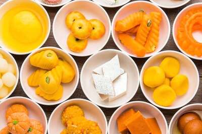 Balancing Sweets and Health: How To Enjoy Treats Mindfully This Season