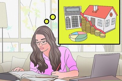 How to Become a Leasing Consultant