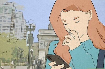 What Does the ???? (Nose) Emoji Mean?