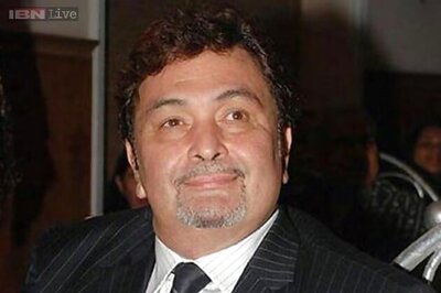 Rishi Kapoor returns to Twitter, gets a warm welcome