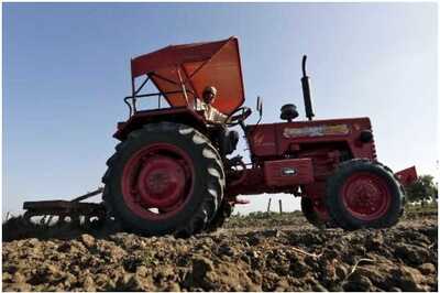 Forest Officer Mowed Down by Tractor Carrying Illegally Mined Sand in MP
