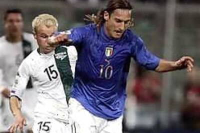 Rossi sees spirit of '82 in Azzurri