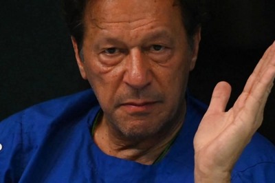 Another Crisis for Imran Khan in Pakistan's Punjab as Governor Denotifies PTI's Parvez Elahi as CM