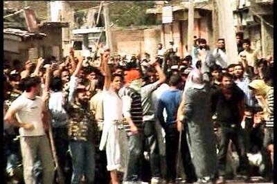 Restrictions on media lifted in Kashmir