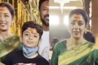 Anupama Aka Rupali Ganguly Looks Royal In Green As She Visits Lalbaugcha Raja; Watch