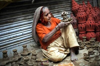 Nearly 71 pc of Indian elders forced to work: Survey