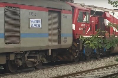 Shatabdi, Express Trains Set to Ply Soon, Railways May Allow Booking in Wait List But No RAC