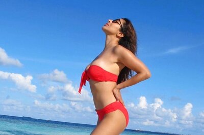 ‘Sizzling Hot!’ Sophie Choudry Basks In The Sun While Rocking A Red Bikini On The Beach; See Pic
