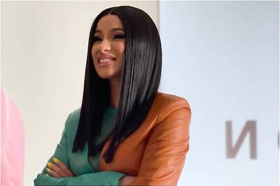 Cardi B Warns Little Girls Not to Smoke to Look Cool