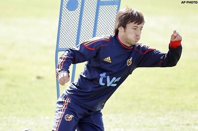 Manchester City sign David Silva