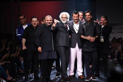 AIFWAW16: Antar-Agni's snazzy collection to Randeep Hooda's winsome walk; Men own the runway