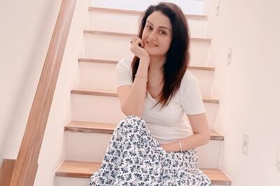 South Actress Sonia Agarwal's Casual Chic Look Is A Hit