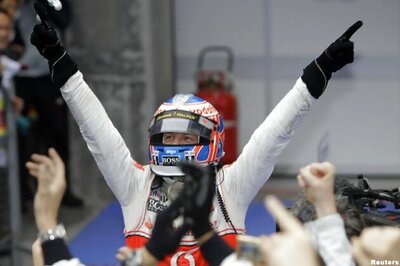 Button wins Chinese GP in McLaren 1-2