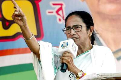 As Political Clashes and Murders Increase, Mamata Banerjee Bans ‘Victory Processions’ in Bengal