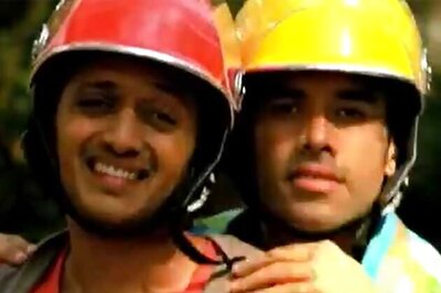 Watch: 'Shirt da button' song from 'Kyaa Super...'