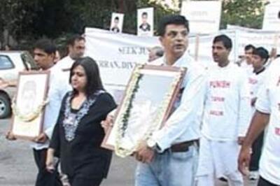March against drunken driving seeks stern laws