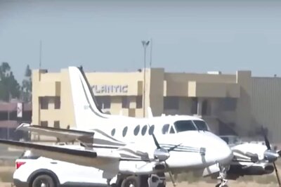 Woman With No Flying Experience Lands Plane After Pilot-Husband Suffers Heart Attack