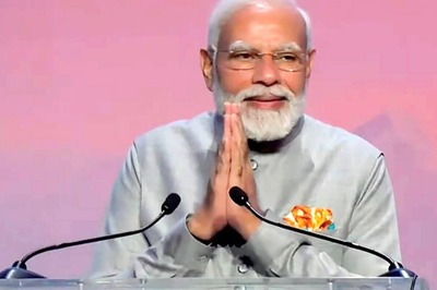 PM Modi Chairs Crucial Meeting to Review Heatwave Management, Monsoon Preparedness