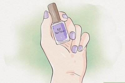 16 Kinds of Nail Polish You Need to Know for Your Next Mani