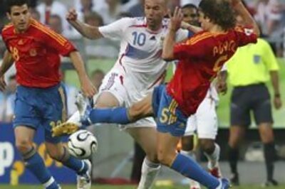 Ageing France sink Spanish Armada