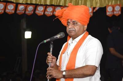 Congress MLA Makes 'Offer' For Gujarat Chief Minister's Post to Deputy CM Nitin Patel in House