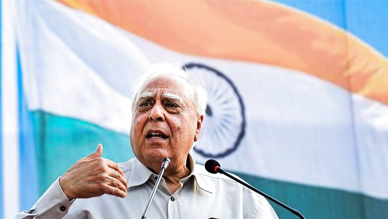 Wrestlers' Protest: Kapil Sibal Raises Question of 'Pliant Investigation'