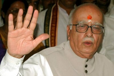 Lalu Yadav's Birthday Wish for Advani Also Has Advice For a certain 'Hostile Disciple'