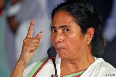 FB, Twitter users slam Mamata for 'shut up' comment