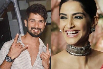 Shahid Kapoor, Sonam Kapoor Named Hottest Vegetarians