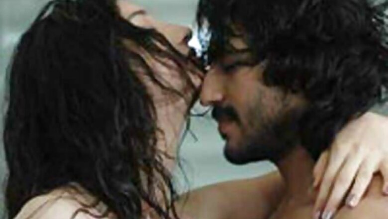 Video: First Look of 'Eppadi Manasukkul Vandhai'