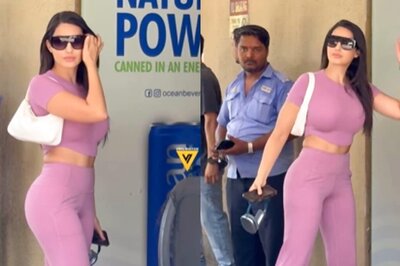 Sexy Video! Nora Fatehi Flaunts Her Curves In Purple Crop Top, Hot Video Goes Viral; Watch