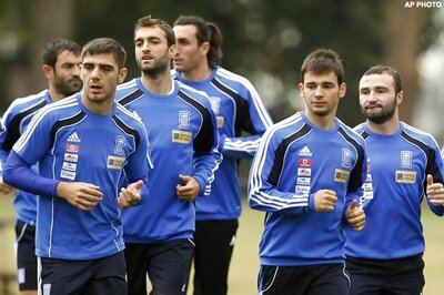 Greece, Korea Republic eye upsets in World Cup