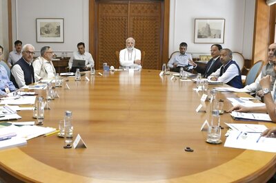 PM Modi Chairs High-level Meet Over Hot Weather Preps, Stresses Fire Audits of Hospitals
