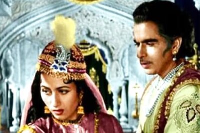 When Actress Madhubala's Laughter Halted Mughal-e-Azam Shoot For A Week
