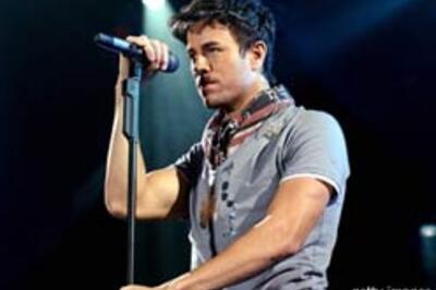 When Enrique received a suitcase full of panties