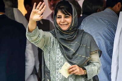 Mehbooba Mufti Appeals to People to Reject Those Attempting to Fragment J-K