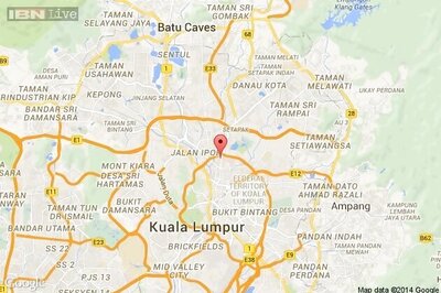 Ethnic Indian crawls for 3 days after car crash in Malaysia