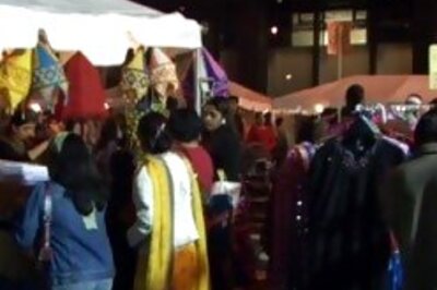 New York sparkes in festive spirit