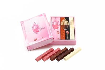 Kitkat Japan Introduces World's First All-Natural Ruby Chocolate