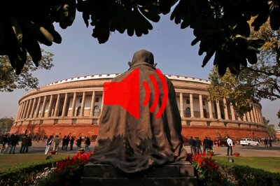 News18 Audio Bulletin: 8 Rajya Sabha MPs Suspended, 10 Killed in Bhiwandi Building Collapse and Other Top Headlines in 2 Minutes