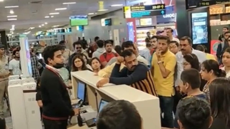 Despite Rise in Air Traffic, Most Fliers Unhappy with Airline Services, Delay & Cancellation, Fares: Survey