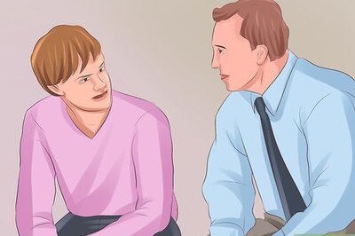 How to Act in Front of Your Parents with Your First Girlfriend