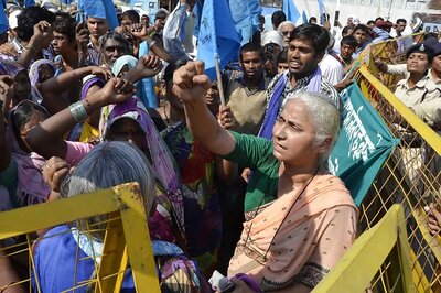 Villagers Affected by Sardar Sarovar Dam Vow Jal Satyagraha Unto Death