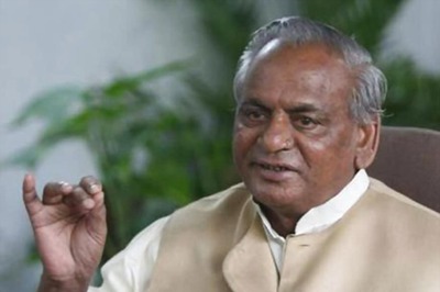 Ex-UP CM Kalyan Singh Put on Trial by CBI Court in Babri Masjid Demolition Case