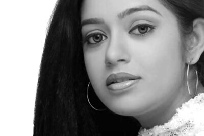 Tamil actress Chaya Singh now turns a director