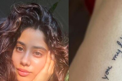 Janhvi Kapoor Reveals New Tattoo, Shares Stunning Selfies in Latest Insta 'Photo Dump'