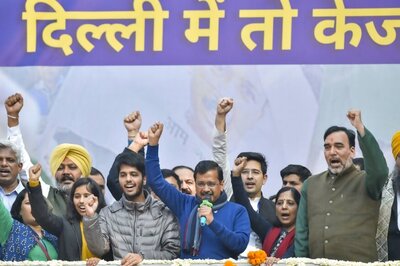 'Invited, Not Ordered': AAP Snaps at Oppn amid Row for Telling Teachers to Attend Kejriwal's Swearing-in
