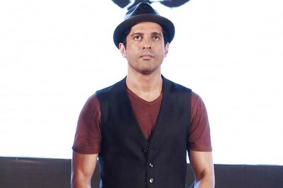 Farhan Akhtar Plans 'Musical' Prison Break in Lucknow Central