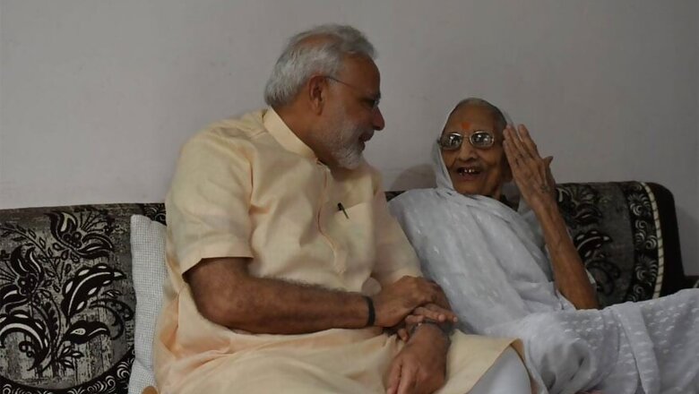 Narendra Modi Takes Blessings of His Mother on 66th Birthday
