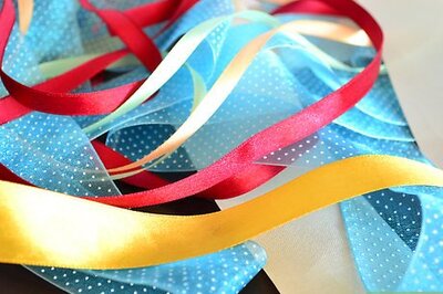 How to Make a Knotted Ribbon Necklace